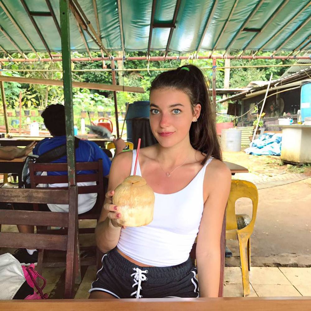 Meet your Posher, Sophie